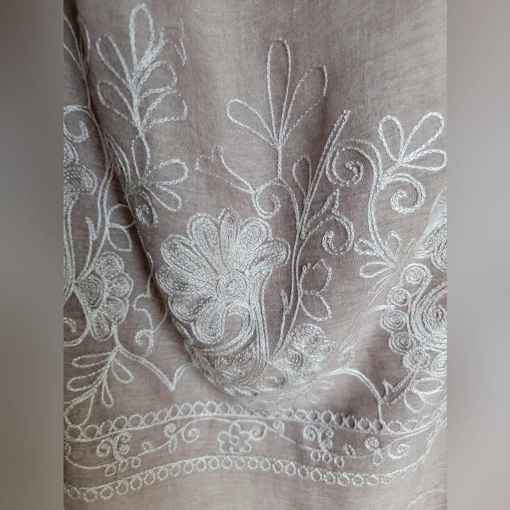 Gauze mauve scarf - Picture 2 of 5